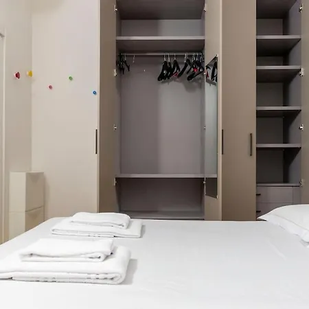 Appartamento: Repubblica28 * Milan